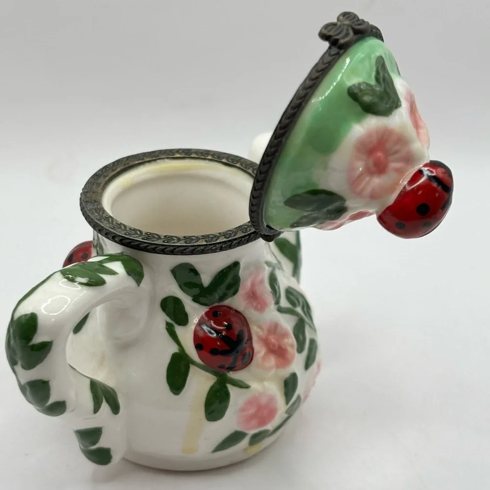 Retro Trinket Box Teapot Ladybug Floral Motif Keepsake 3.5